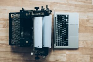Read more about the article Navigating the Evolving Technology Landscape: A Project Manager’s Guide to Successful Transitions